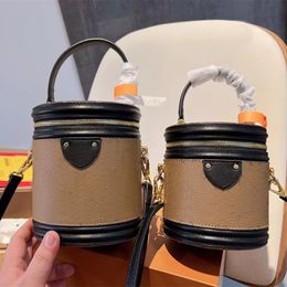 Handbags designer bags tote bag Classic bags Crossbody bags eather Shoulder Crossbody Letter Retro Shoulder