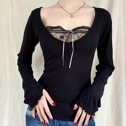 Women's T Shirts Xingqing Sexy Lace Patchwork Solid Casual Basic Tshirt Women Vintage Black Long Sleeve Top Tees Cute Pullovers Chic