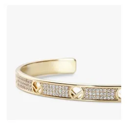 Luxury Classic Open Starry Bracelet Same Design Designer High-Grade Diamond Bracelet Super Shiny American Style