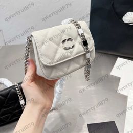 Qwertyui879 Leather Classic Mini Flap Chain Bags Sliver Metal Hardware Chain Cross Body Shoulder Bag Purse Luxury Designer Handbags 032323H