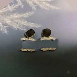 Charm Classic Style Stud Full Diamonds Crystal Earrings Designer Letter Earring smycken för kvinnliga gåvor S Sier Needle Högkvalitativ Y240429