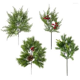Decorative Flowers Artificial Plants Christmas Ornamen Indoor Festive Pine Cone Holly Green Vine Hanging Wreath Leaf For Home Decoration