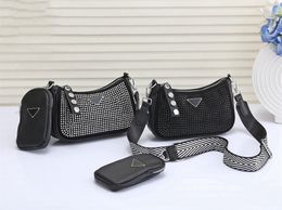 Designer-Handtaschen aus Segeltuch, klassische Dreieck-Umhängetasche, luxuriöse Umhängetaschen für Damen, Bankett-Freizeitpaket, 2022 heiß