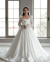 Elegant Ball Gown Wedding Dresses Bateau Long Sleeves Sequins Appliques Diamonds Beaded Floor Length 3D Lace Ruffles Zipper Bridal Gowns Plus Size Vestido de novia