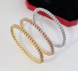Bracelet designer men s bracelet chain bracelet selling European ladies gold bracelet luxury jewelry rivet rose gold bracelet classic female jewelry