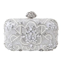 Evening Bags Silver Crystal Clutch Bags Handmade Beaded Pearl Wedding Clutch Purse Luxury Handbags Women Chain Shoulder Bags bolsa feminina 230323