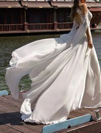 Beach Boho Wedding Dress 2023 Sheer Long Sleeve Off Shoulder Chiffon Lace Split Front Bridal Gowns Women Summer Sexy Robe de Mariage