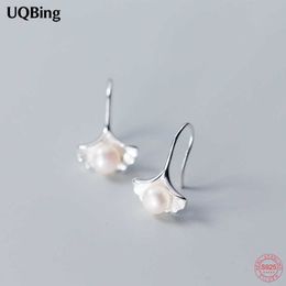 Charm 925 Sterling Silver Small Fresh Ginkgo Leaf Fresh Water Pearl Sweet Short Drop Earrings Z0323