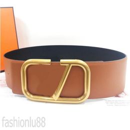 Wide womens belt letter men designer belts fashionable unique business dressy ceinture v letters brass bucke plated 7cm luxury belt vintage multicolour YD021 Q2
