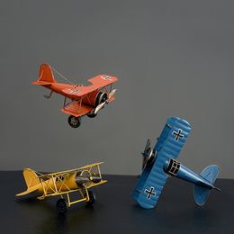Decorative Objects Figurines Retro Metal Plane Model Crafts Living Room Bedroom Ornament Iron Airplane Figurines Home Decoration Accessories Gift 230324