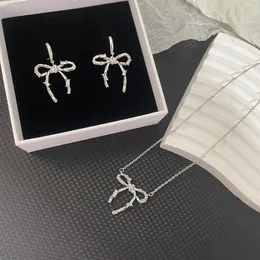 2023 New Luxury Brand Stud Earrings Classic Pendant Necklaces bowknot Silver Chain For women Dance party dress Wedding party earrings