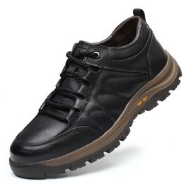 Dress Shoes Spring Autumn Man Shoes Lace Up Non-slip Hard-Wearing Outdoor Work Simple All-match Fashion Casual Leather Hiking Shoes 230324