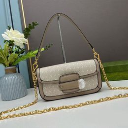 Women Hand Bag Chain Crossbody Bags Vintage Shoulder Bags Classic Metal Hardware Letter Hasp Flap Cell Phone Pocket Clutch Purse Removable Portable Chains Strap