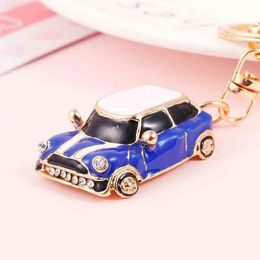 Keychains Cool Roadster Sports Car Crystal HandBag Pendant Trendy Keyring Keychain For Purse Bag Buckle Key Holder Chains Men's Gi