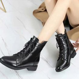 Hottest female boot Tyre Boot Storm Tyre thick leather boots outdoor Martin ankle fashion non-slip designer platform boots bh237g