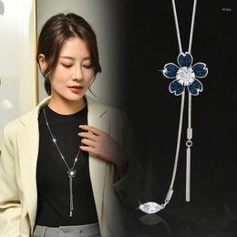 Pendant Necklaces Blue Flower Long Necklace Crystal Women 2023 Fashion Silver Color Sweater Chain Drops Maxi Pendants Kolye Collier