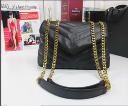 Fashion Luxury Handbag Shoulder Bag Women Girl Brand Designer Seam Leather Lady Metal Chain Black Clamshell Messenger Chain Bags 707