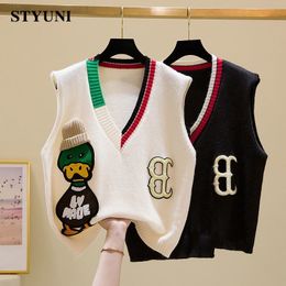 Women's Vests Cartoon Duck Embroidery Vintage V-Neck Knitted Sweaters Women Vest Korean Fashion Sleeveless Pullover Sweater Woman Winter 220325