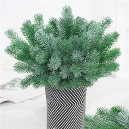 Decorative Flowers 1 Bunch Of Romantic Provencal Pine Needles For Christmas Tree Branches Fake Plants Home Decoration DIY Weddi