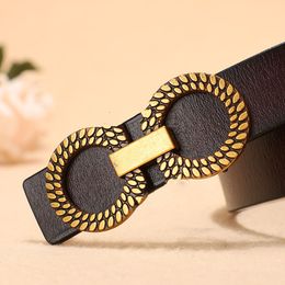 Lady Smooth in pelle liscia 2,5 mm Cintura a cinghia di lusso Designer per donna Fantasca 2023 Castità Top Fashion with Box