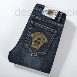 Men's Jeans Designer Summer New Personality Light Luxury Elastic Slim Fit Trend European Small Leggings GH3A