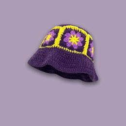 Wide Brim Hats INS Hollow Flower Knit Bucket Hat For Women Handmade Crochet Contrast Matching Basin Hat Seasons Bob Panama Fisherman Hat Gorro P230311
