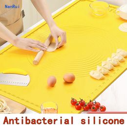 Baking Moulds Oversize Thickened Food Grade Silicone Mat Roll Pastry and Bakery Accessories Cake Baking Tools Kitchen Board Dough Rolling Mat 230324