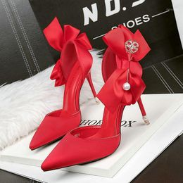 Sandals 2023 Korean Fashion Wedding Shoes Pointed Toe Satin High Heels Bow Sexy Pearl Stiletto Pumps