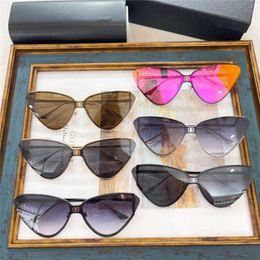 Fashion men's outdoor sunglasses personalized hip-hop Women ins same fashion metal cat's Eye men