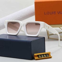 Luxury Designer High Quality Sunglasses 20% Off Donkey's Box Advanced Sense Net Red Fashion Black Frame Thick Leg Sunscreen