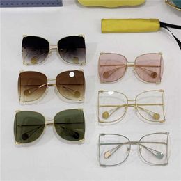 30% OFF Luxury Designer New Men's and Women's Sunglasses 20% Off fashion large frame A-frame covers face shows thin of the same type