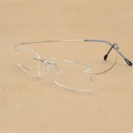 Top Luxury Designer Sunglasses 20% Off Rimless Eye Light Fashion Metal Spectacles Reading Glasses Frame Mens Decoration Women Eyewear Fill Prescripton