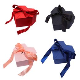 Gift Wrap Heart Shape Candy Boxes Tragetasche Box Luxurious Decoration Red Rot For Wedding Party Mother's Day Paper Geschenkbox