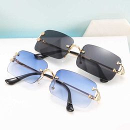 30% OFF Luxury Designer New Men's and Women's Sunglasses 20% Off 17297 fashionable cut edge Women Personalised small frame glasses ins Street Fashion