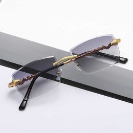 Luxury Designer Fashion Sunglasses 20% Off Snake Polygon Trimmed Fashion Trend