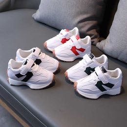 Athletic Outdoor Toddler Boy Shoes Autumn New Children's Sports Shoes Girls' Single Shoes Small Waist Soft Soles Boys' Father Shoes Baby Shoes AA230325