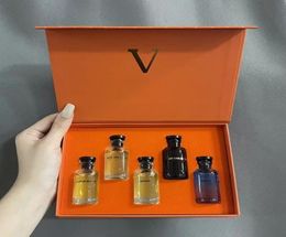 Luxe parfumcadeau Set 10mlx5 Apogee Rose des Vents Dream Sable Sable Lady Body Mist 5 in I Box High Version Quality Fast Ship2798847