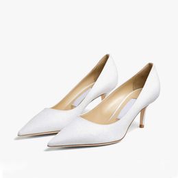 Fashion Elegant Women Pumps Sandals London LOVE 65 mm Italy Sexy Lady Popular White Matte Leather Pointed Toe Designer Wedding Party Gift Sandal High Heels Box EU 35-43