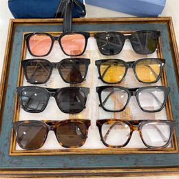 30% OFF Luxury Designer New Men's and Women's Sunglasses 20% Off Family G's board big frame wind ins fashion net red same style plain face sunscreen GG100