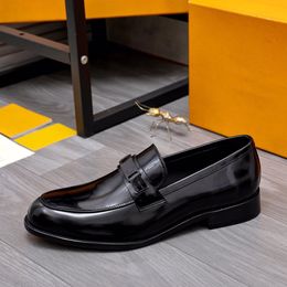 2023 Men Dress Shoes Brand Designer Formal Wedding Oxfords Male Footwear Brogue Slip-On Formal Party Loafers Size 38-44