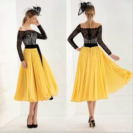 Chic 2023 Lace Mother Of The Bride Dresses With Long Sleeves Appliqued Knee Length Wedding Guest Dress Custom Made Yellow Evening Gowns