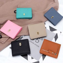 Wallets Genuine Leather Designer Wallet Women Short Purse Fashion Card Pocket Money Bag Thin Ladies Luxury Clutch Fold Purses Wallets G230327