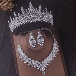 Wedding Jewelry Sets Luxury Silver Color Crystal Bridal Jewelry Sets Tiaras Crown Earrings Choker Necklace Women Wedding Dubai Jewelry Set 230325