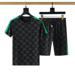 Men's T Shirts Summer Men Shorts Sets Fashion Casual Running Tracksuit Set Letter Printed Printing Designer Cotton Pullover Sportswear Sports Sweat Suits