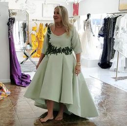 Mãe Mint Mint Green dos vestidos de noiva com mangas compridas Aplique o vestido de convidado de alto casamento alto, vestidos de noite de plus size de tamanho alto