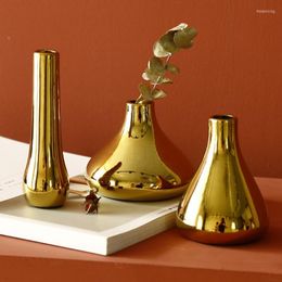 Vases Nordic Home Office Desktop Decoration Luxury Plated Gold Vase Dried Flower Ceramic Modern Mini