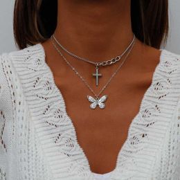 Pendant Necklaces Multilayer Aesthetic Cross Butterfly Necklace For Men Women Golden Silver Chain Choker Jewelry Wholesale SupplyPendant