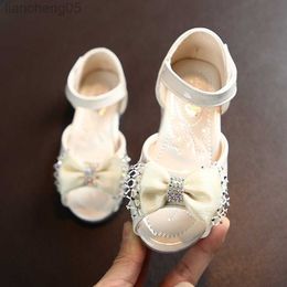 Sandals Baywell Kids Girl Sandals Crystal Bow Girls Princess Shoes Fashion Flats Dance Performance Shoes Summer New Children Sandals W0327