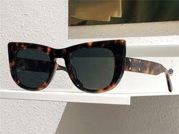 Sunglasses For Women Men Summer MM008 Designers Style Anti-Ultraviolet Retro Plate Full Frame Fashion Glasses Random Box
