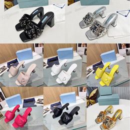 2023 Classic medium thick heel womens slippers sandals triangle buckle decoration luxury designer soft sheepskin mule street style factory shoes slipp s641#